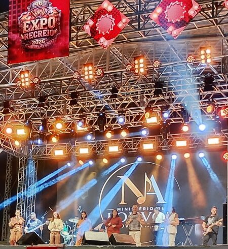 SHOW GOSPEL na primeira noite da EXPÔ RECREIO,MG 2026 - 22/07/2026 = FOTO:IrisBS